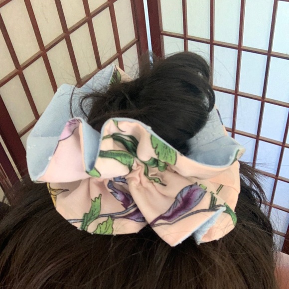 Double Ruffle Scrunchie - Picture 8 of 12